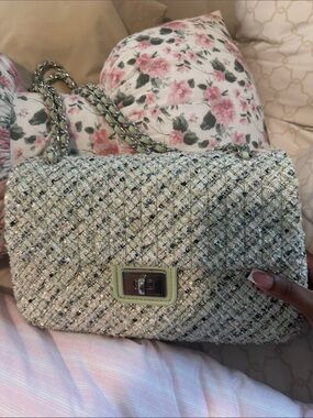 Chic Tweed Chain Karl Lagerfeld Shoulder Bag in Mint Green
